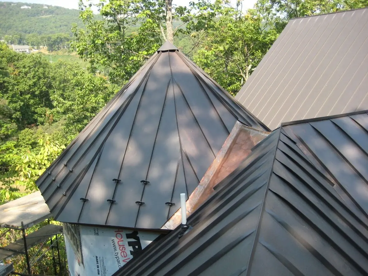 Professional Gutter Cleaning by Craftsman Roofing in Winters